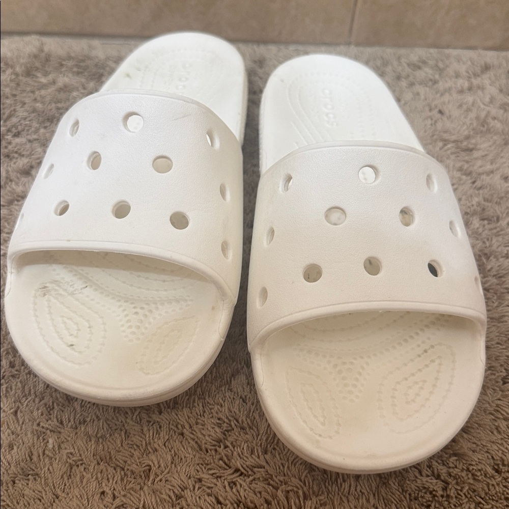 Crocs slides - Picture 3 of 6